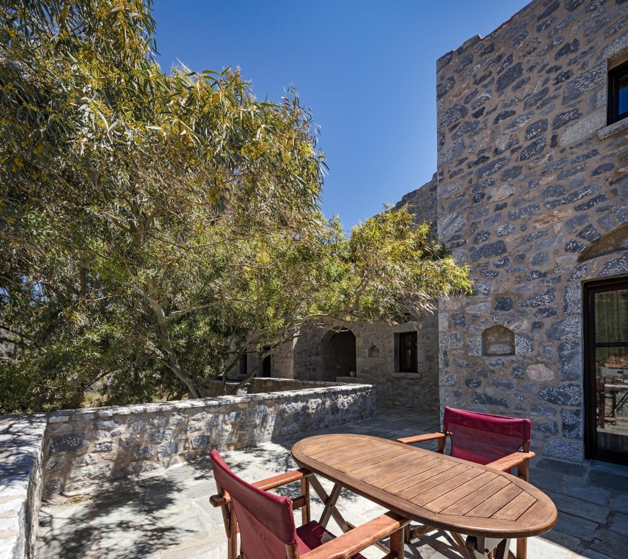 Porto Kale Guesthouse Porto Kagio Exterior photo